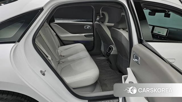 Hyundai Ionic 6 2023 Белый из Кореи, фото 2