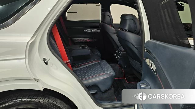 Genesis GV70 2022 Белый из Кореи, фото 2