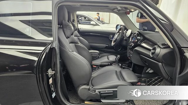 Mini Cooper S 2020 Черный из Кореи, фото 2