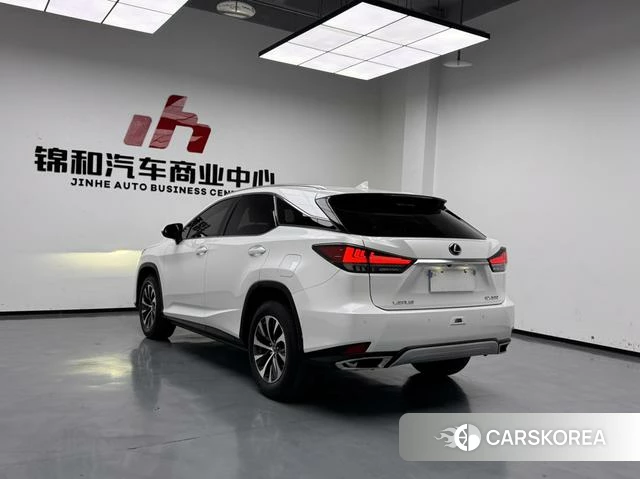 Lexus RX 2021 Белый из Китая, фото 2