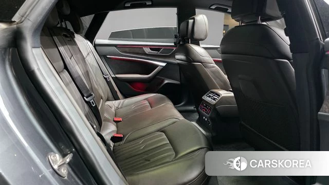 Audi A7 (4K) 2020 Серый из Кореи, фото 2