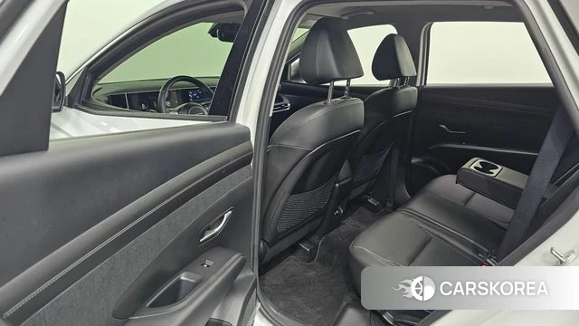 Hyundai The New Tucson (NX4) 2024 Белый из Кореи, фото 2