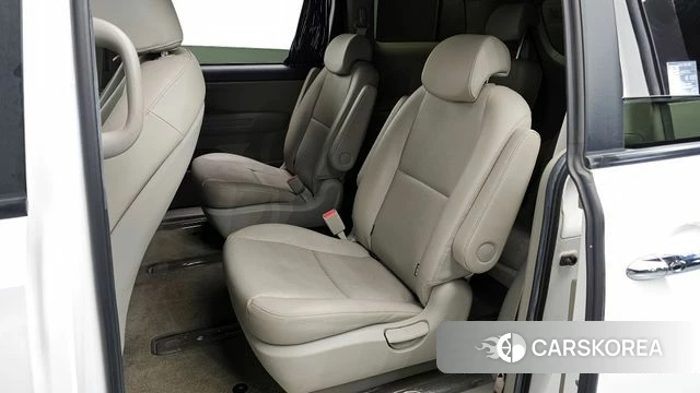 Kia The New Carnival 2018 Белый из Кореи, фото 2