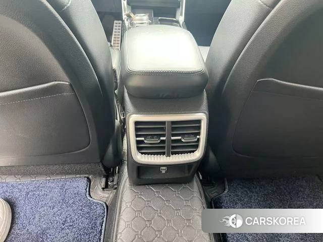 Kia K5 2021 Черный из Китая, фото 2