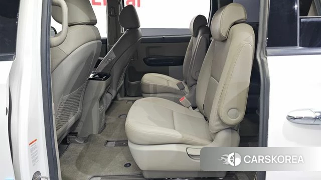 Kia The New Carnival 2019 Белый из Кореи, фото 2