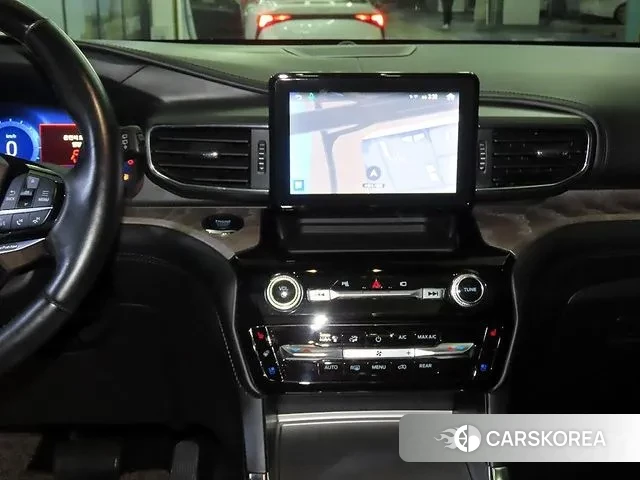 Ford Explorer 6th Generation 2022 Серый из Кореи, фото 2