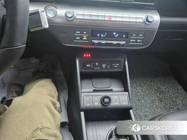 Hyundai Kona (SX2) 2024 Черный из Кореи, фото 2