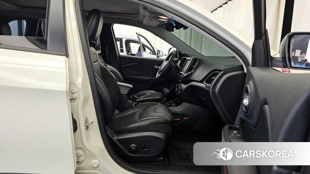 Jeep Cherokee (KL) 2019 Белый из Кореи, фото 2
