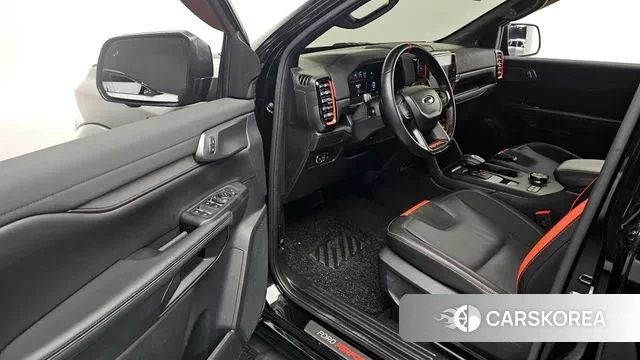 Ford Ranger 4th Generation 2023 Черный из Кореи, фото 2