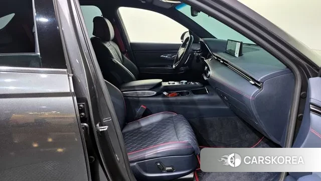 Genesis GV70 2021 Серый из Кореи, фото 2