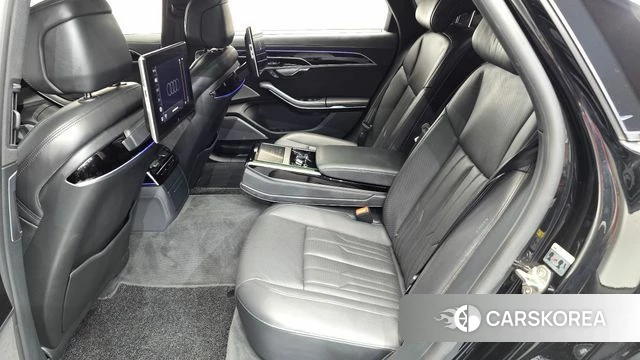 Audi A8 (D5) 2021 Черный из Кореи, фото 2