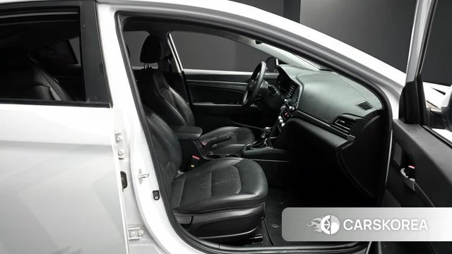 Hyundai The New Avante AD 2019 Белый из Кореи, фото 2