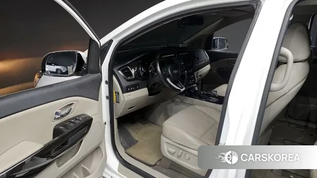 Kia The New Carnival 2020 Белый из Кореи, фото 2