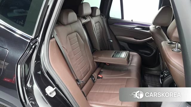 BMW X3 (G01) 2022 Черный из Кореи, фото 2