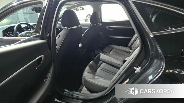 Hyundai Sonata (DN8) 2021 Черный из Кореи, фото 2