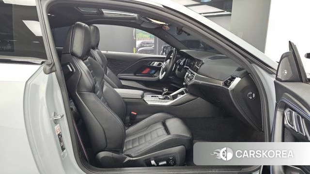 BMW 2 Series (G42) 2022 Серебристо-серый из Кореи, фото 2