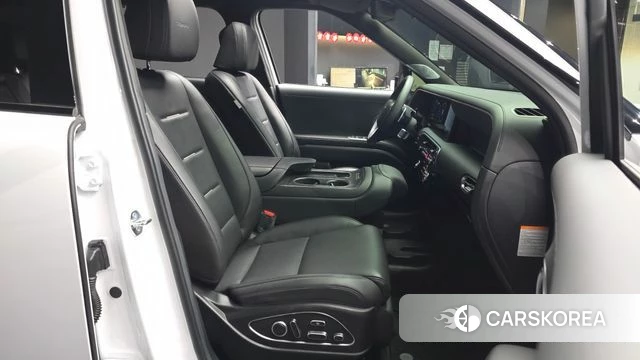Hyundai Palisade (LX3) 2025 Белый из Кореи, фото 2