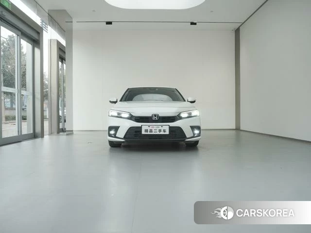 Honda Civic 2024 Белый из Китая, фото 2