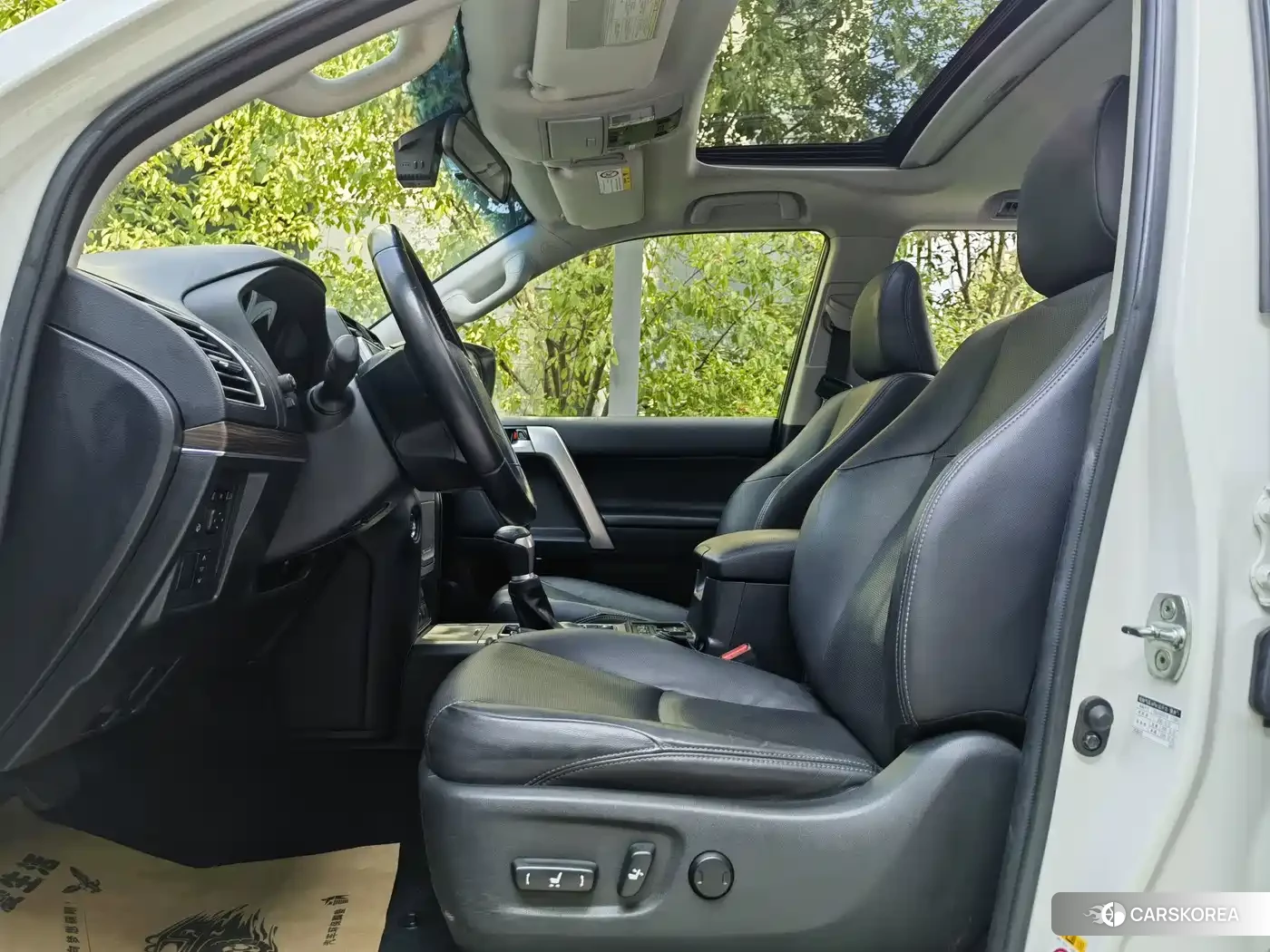 Toyota Prado 2019 Белый из Китая, фото 2