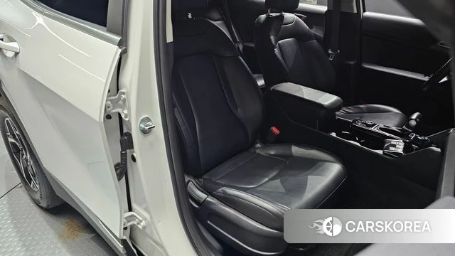 Kia Sportage 5th Generation 2022 Белый из Кореи, фото 2