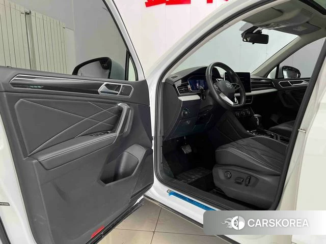 Volkswagen Tiguan L 2022 Белый из Китая, фото 2