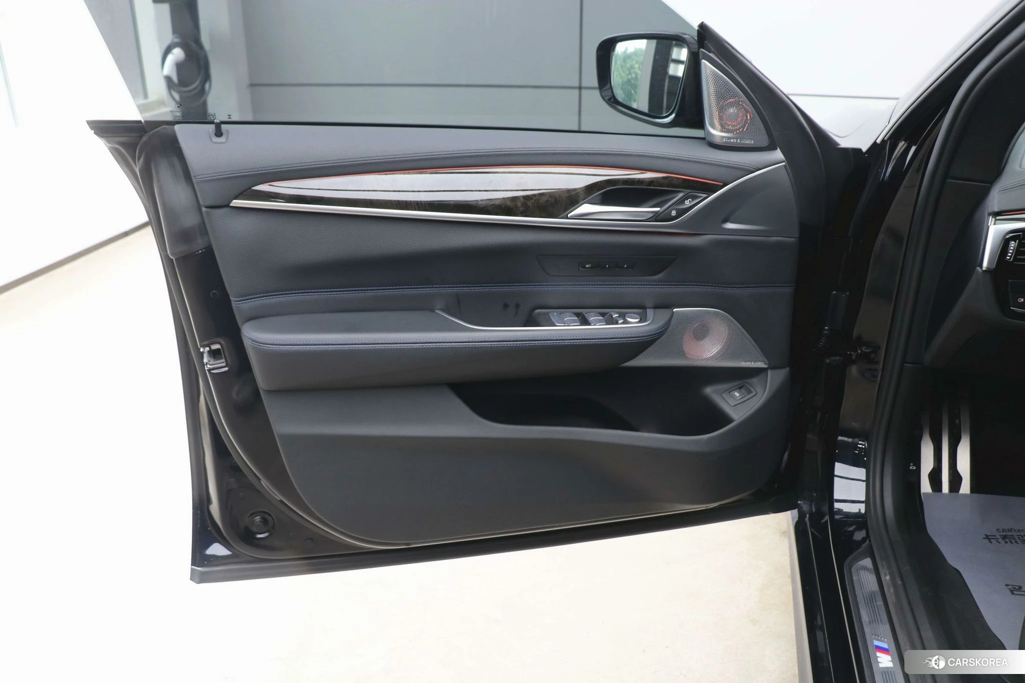 BMW 6 series GT 2022 Черный из Китая, фото 2