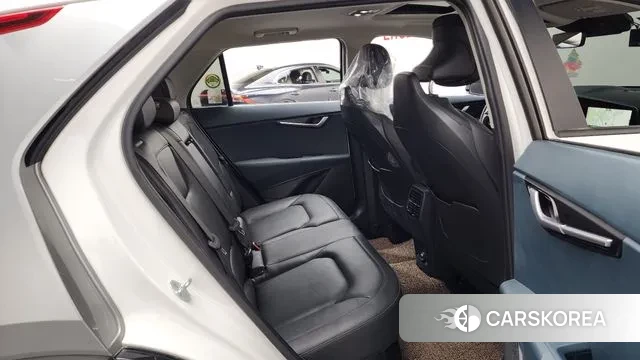 Kia Di Ol Nu Niro 2022 Белый из Кореи, фото 2