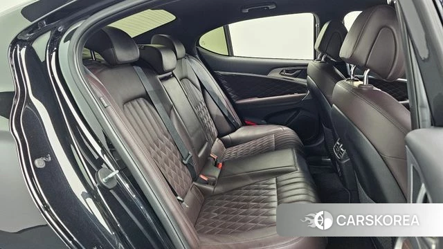 Genesis The New G70 2020 Черный из Кореи, фото 2