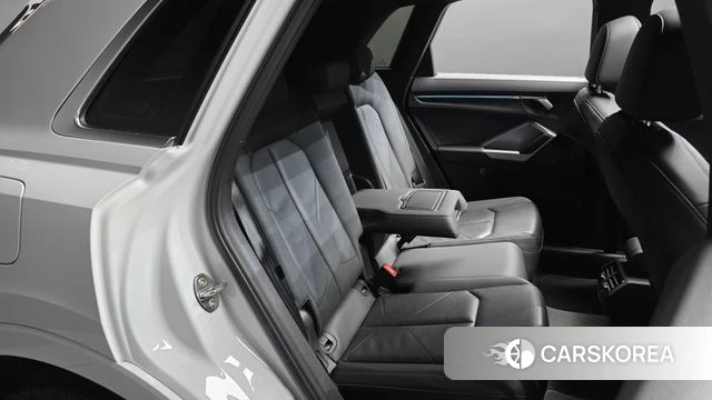 Audi Q3 (F3) 2020 Белый из Кореи, фото 2