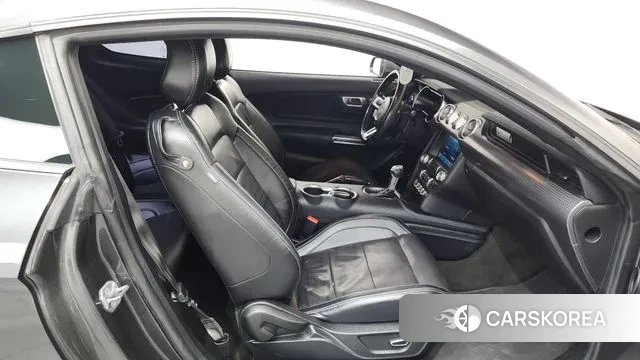 Ford Mustang 2018 Серый из Кореи, фото 2