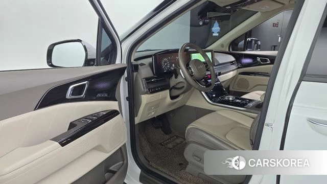 Kia Carnival 4th generation 2023 Белый из Кореи, фото 2