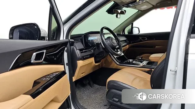 Kia Carnival 4th generation 2023 Белый из Кореи, фото 2