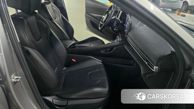 Hyundai Avante Hybrid (CN7) 2020 Серый из Кореи, фото 2