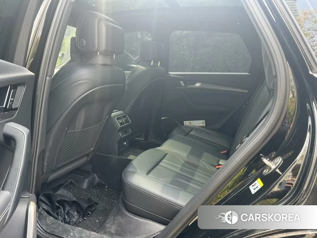 Audi Q5L 2026 Черный из Китая, фото 2