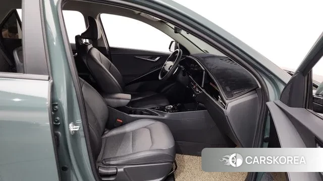 Kia Di Ol Nu Niro 2022 Темно-зеленый из Кореи, фото 2