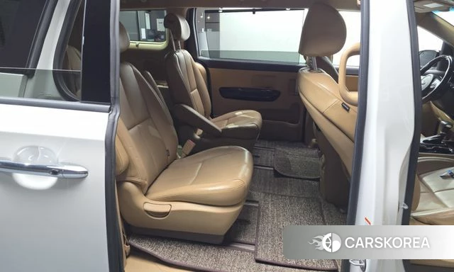Kia The New Carnival 2019 Белый из Кореи, фото 2