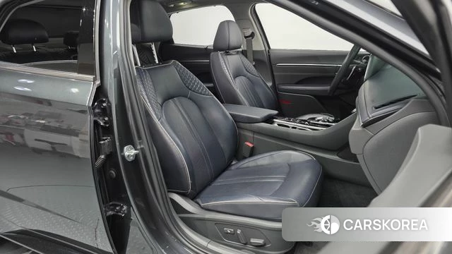 Hyundai Sonata (DN8) 2021 Серый из Кореи, фото 2