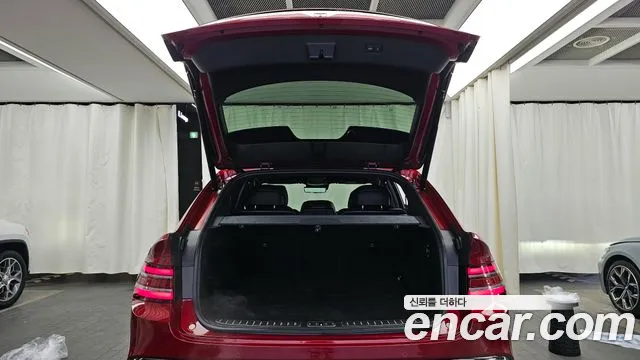 Genesis GV80 Coupe 2023 Красный из Кореи, фото 2