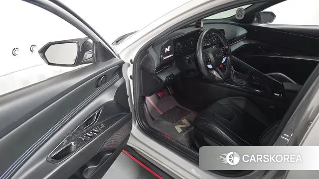 Hyundai Avante (CN7) 2022 Серебряный из Кореи, фото 2