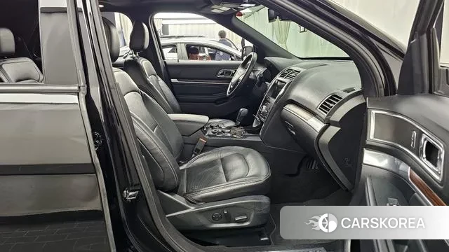 Ford Explorer 2019 Черный из Кореи, фото 2