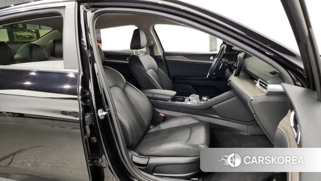 Kia K5 3rd generation 2020 Черный из Кореи, фото 2