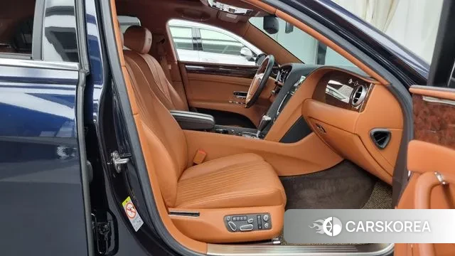 Bentley Flying Spur 2nd Generation 2018 Синий из Кореи, фото 2
