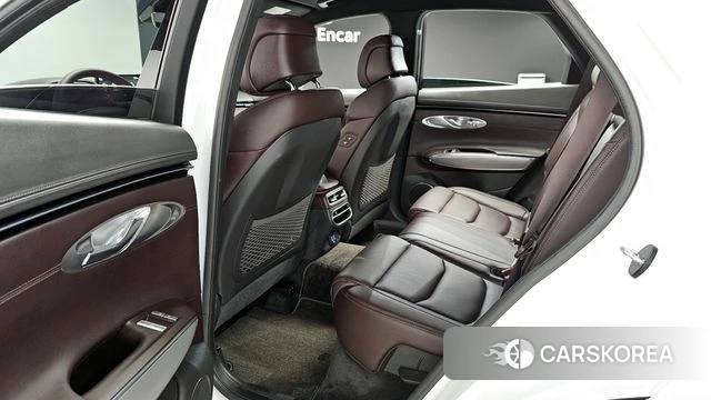 Genesis GV70 2024 Белый из Кореи, фото 2