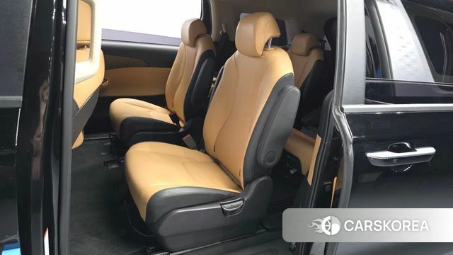 Kia Carnival 4th generation 2022 Черный из Кореи, фото 2