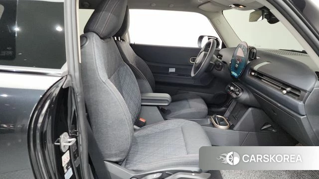 Mini Cooper C 4th generation 2024 Черный из Кореи, фото 2
