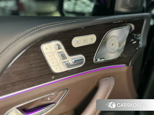 Mercedes-Benz GLS 2023 Черный из Китая, фото 2