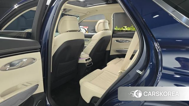 Genesis GV70 2022 Синий из Кореи, фото 2