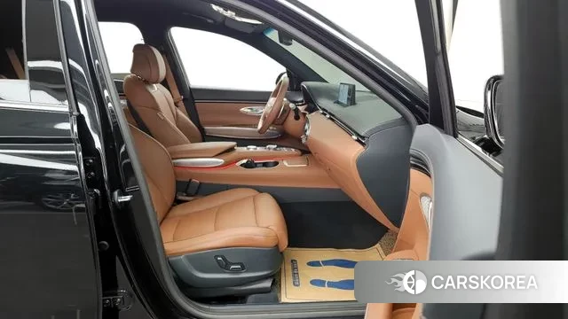 Genesis GV70 2024 Черный из Кореи, фото 2