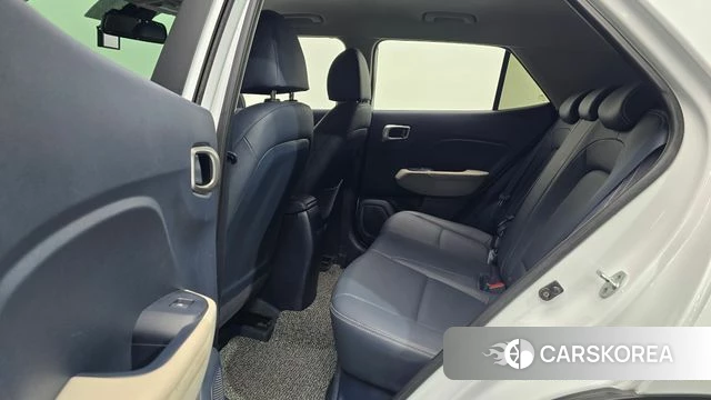 Hyundai Venue 2021 Белый из Кореи, фото 2