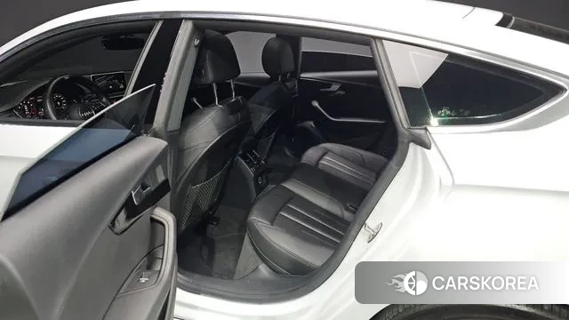 Audi A5 (F5) 2019 Белый из Кореи, фото 2